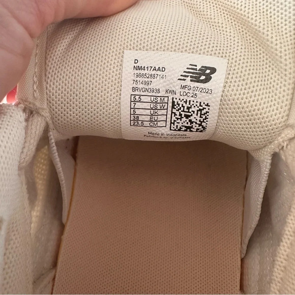 New Balance Cream and Red Athletic Shoes - Picture 7 of 7